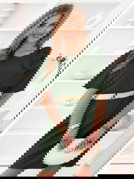 Sukienka mini z paskiem... 2