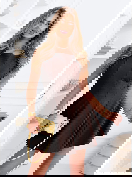 Czekoladowa rozkloszowana...