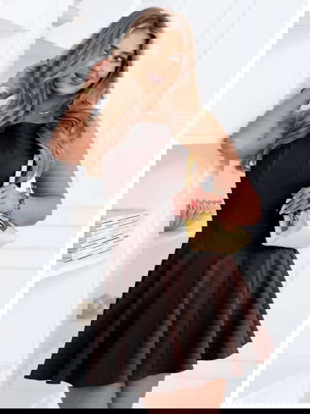 Czekoladowa rozkloszowana... 2