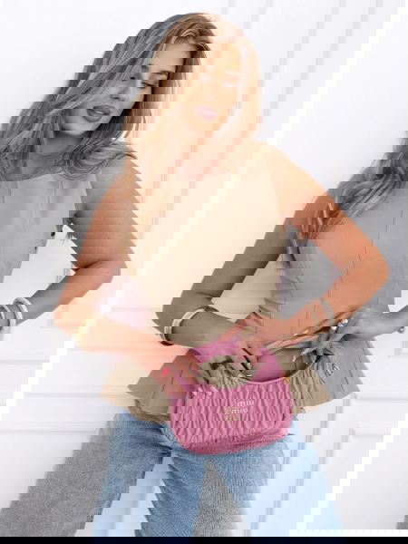 Ciemnobeżowa dopasowana...