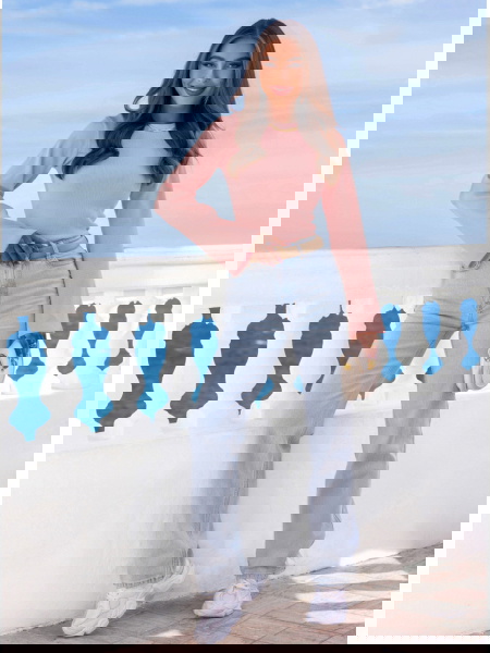 Pudrowa prążkowana bluzka z...