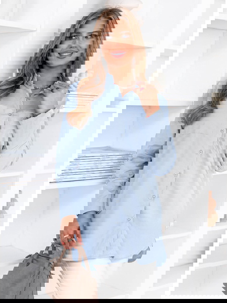 Błękitna koszula z...