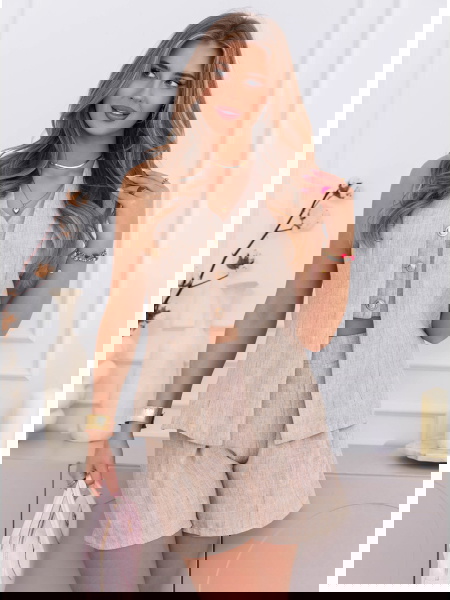 Beżowy komplet spodenki i... 2