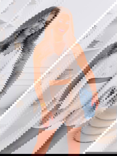 Jasnobeżowy komplet...