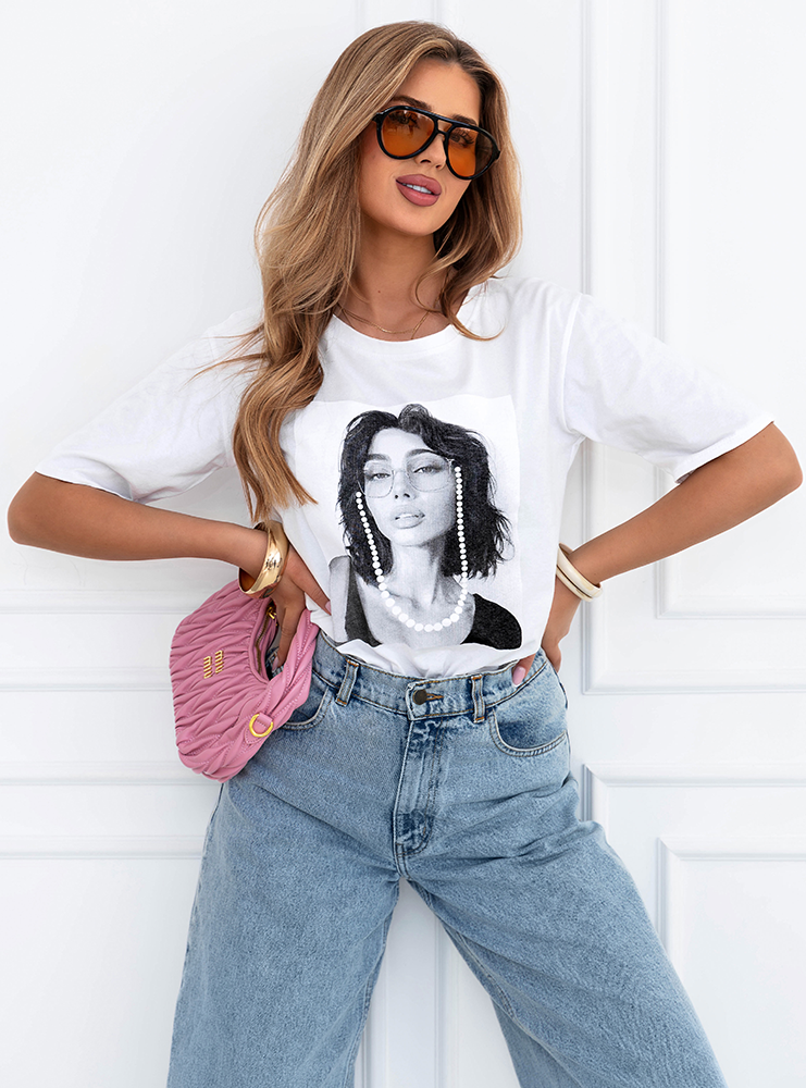 Biała bluzka z nadrukiem Cammeron