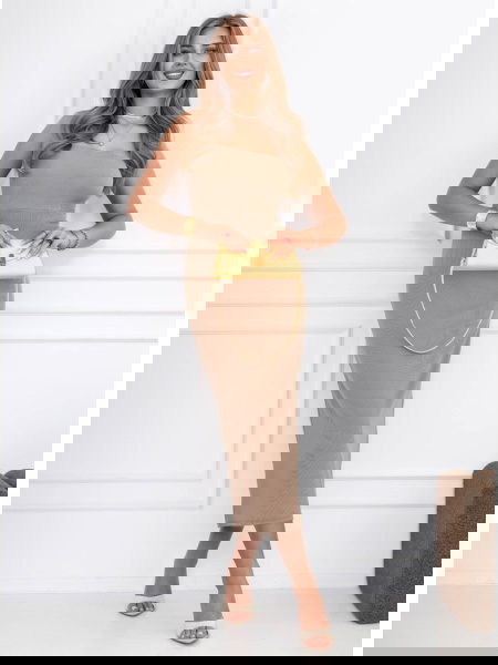 Beżowa prążkowana sukienka... 2