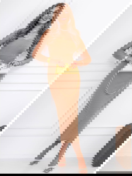 Prążkowana sukienka z...