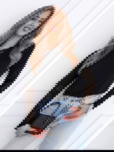 Czarna bluzka z koronkowymi... 2