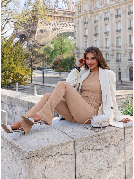 Beżowy prążkowany komplet... 2