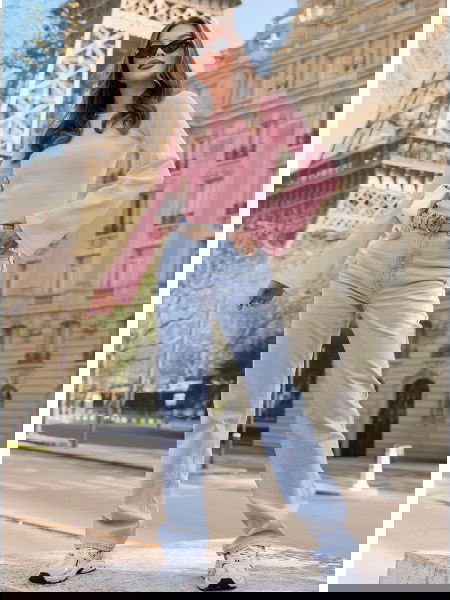 Pudrowa prążkowana bluzka z... 2