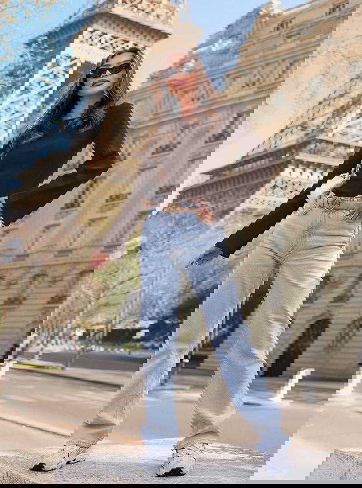 Czekoladowa prążkowana bluzka z...