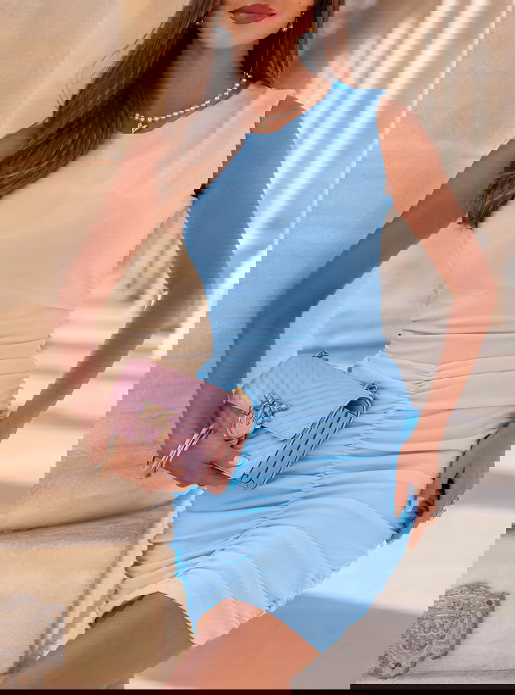 Błękitna sukienka mini z...