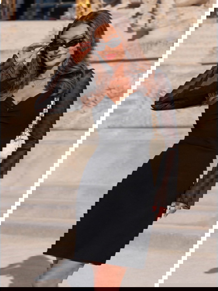 Czarna sukienka z tiulowymi... 2