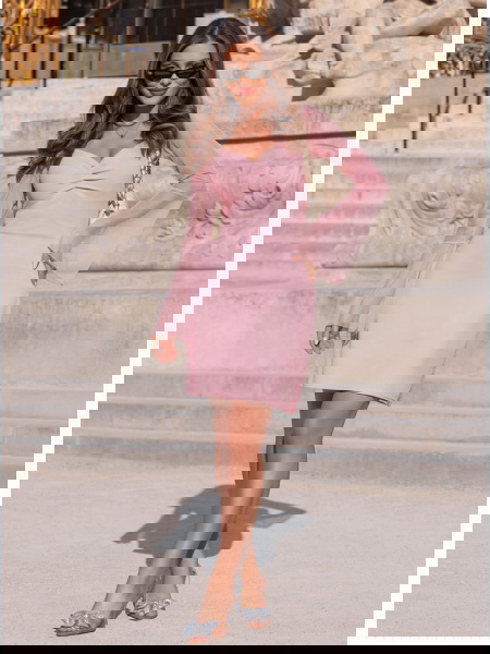 Pudrowa sukienka z... 2