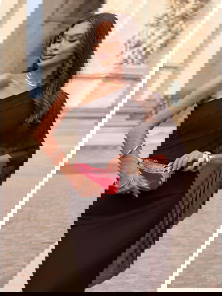 Czekoladowa długa sukienka...