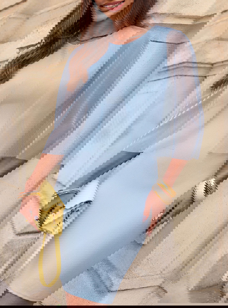 Błękitna dopasowana sukienka mini z...