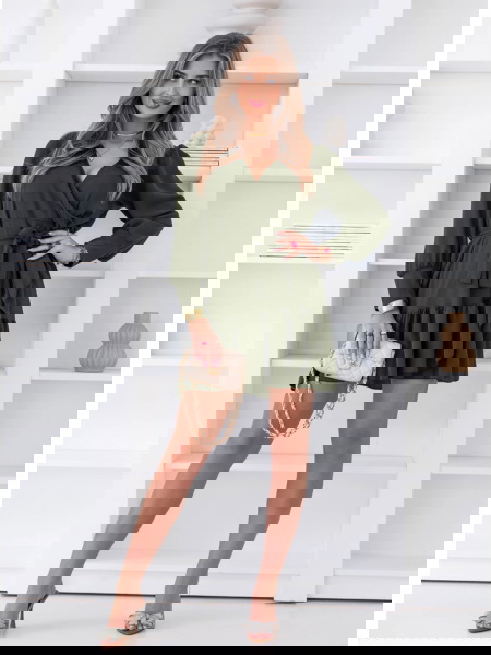 Sukienka z przekładanym...