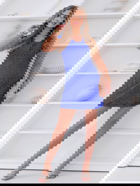 Chabrowa koronkowa sukienka...