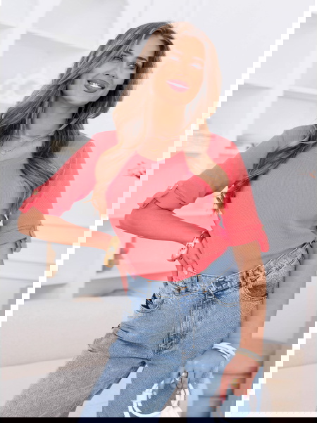 Koralowa prążkowana bluzka...