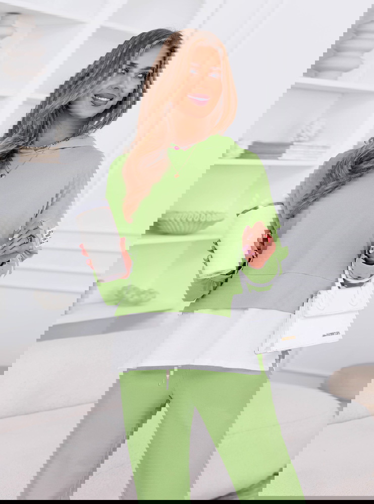 Zielony komplet dresowy bluza z...