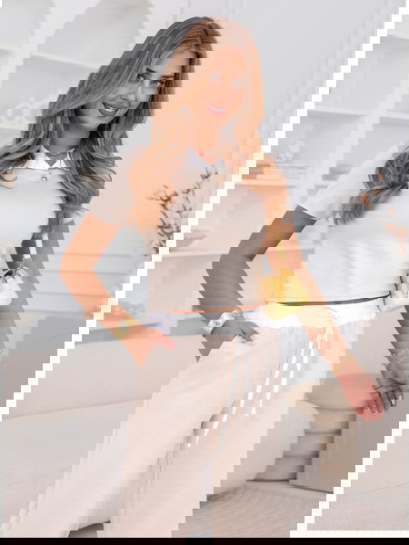 Jasnobeżowy komplet bluzka... 2