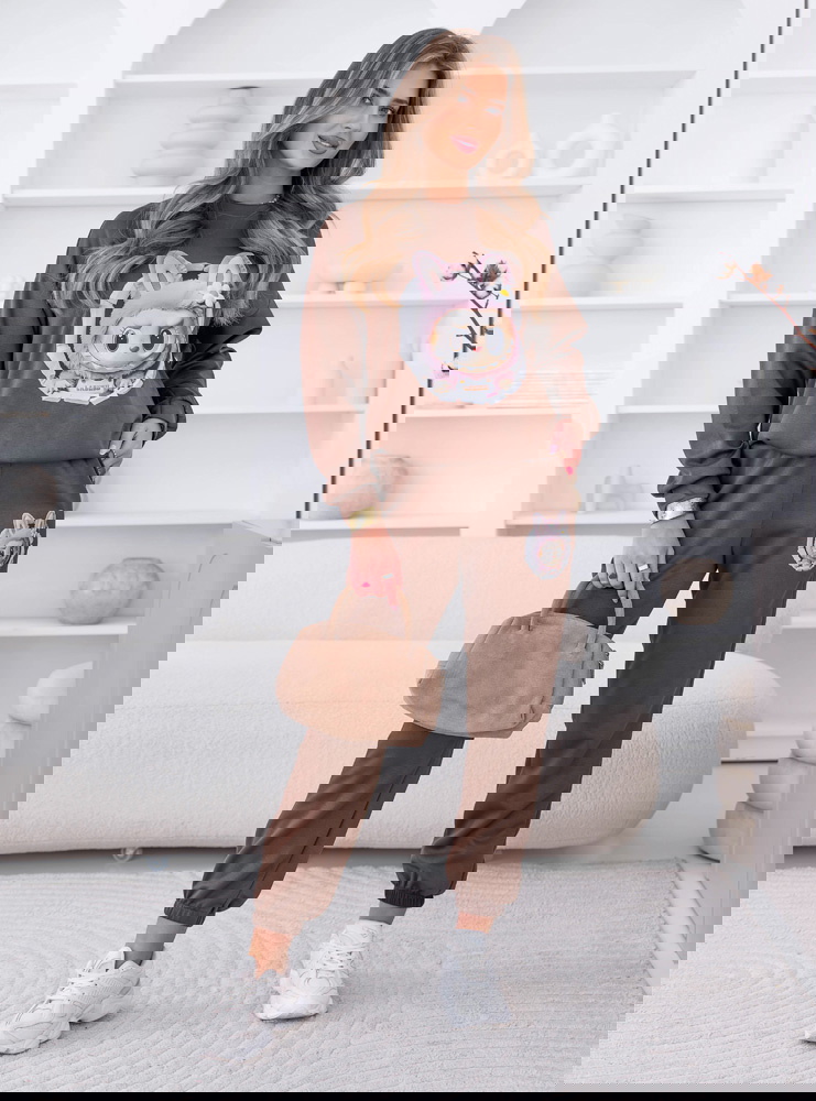 Czekoladowy komplet dresowy z...