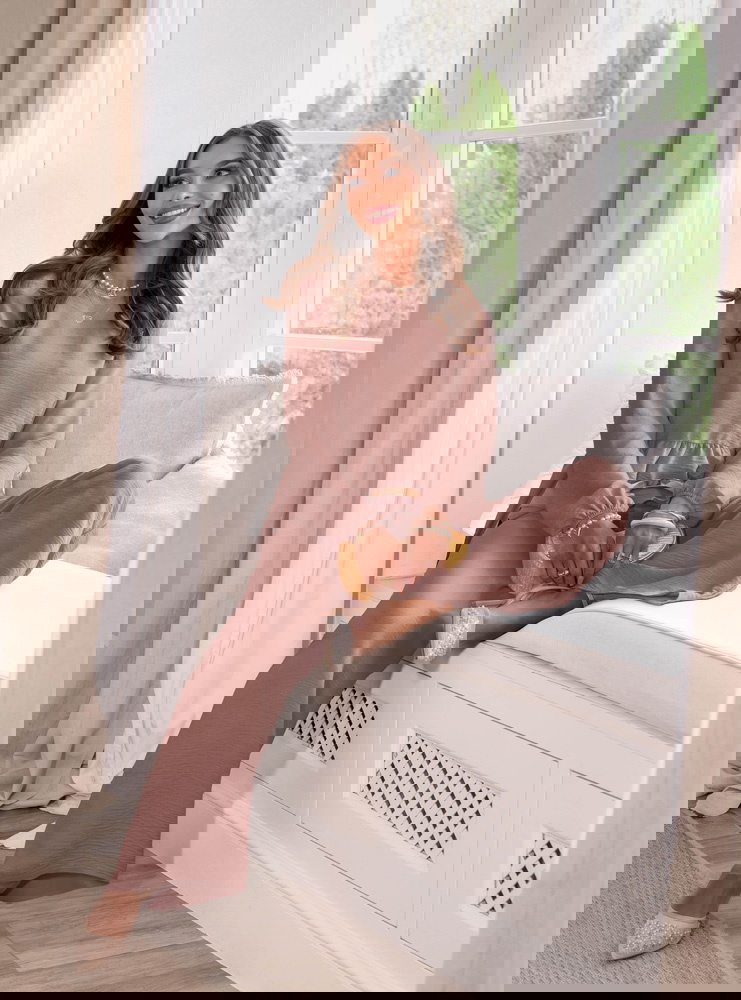 Komplet bluzka z falbanką i szerokie...