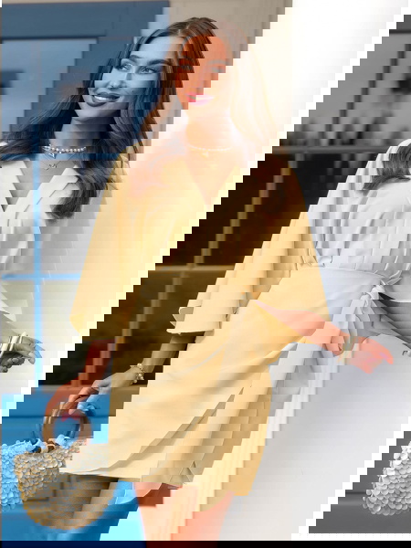 Sukienka mini z wiązaniem w... 2