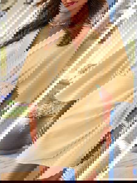 Sukienka mini z wiązaniem w...