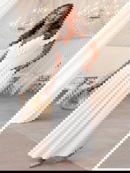 Biała sukienka maxi z...