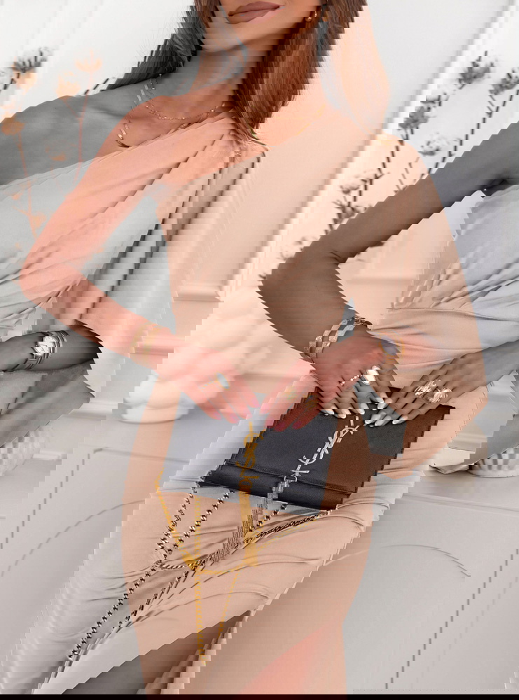 Beżowa sukienka na jedno ramię z...