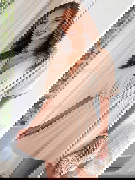 Beżowy kombinezon jak... 2