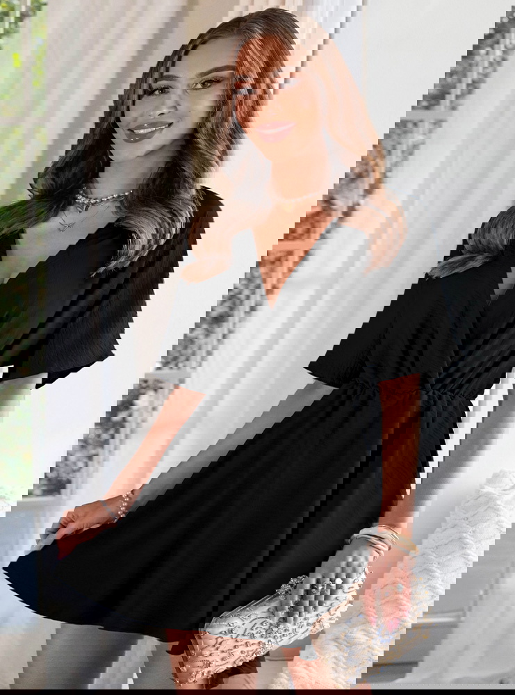 Czarny kombinezon jak sukienka z...