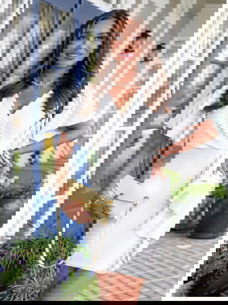 Biała sukienka z... 2