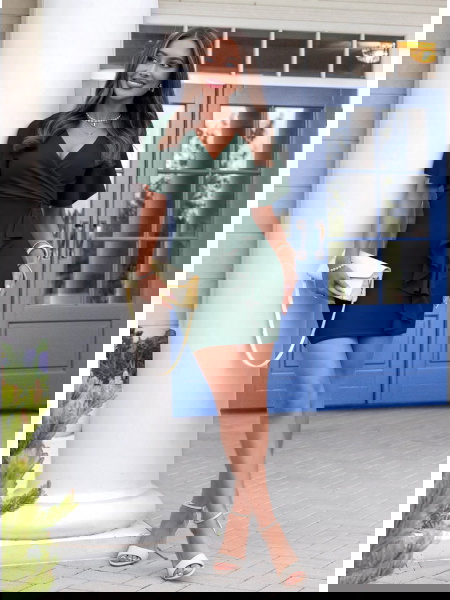 Sukienka z przekładanym...