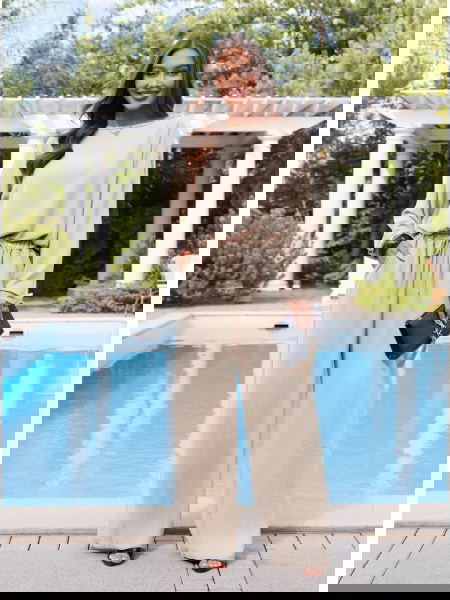 Beżowy komplet bluzka i...