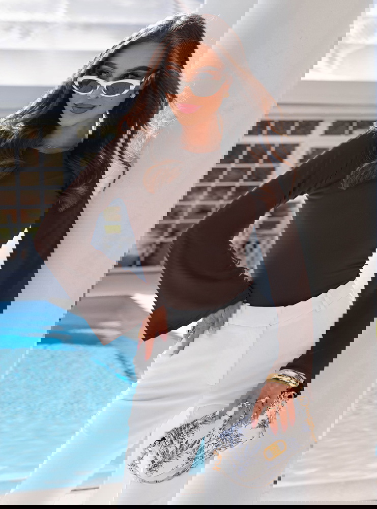 Czekoladowa bluzka z szerokimi...