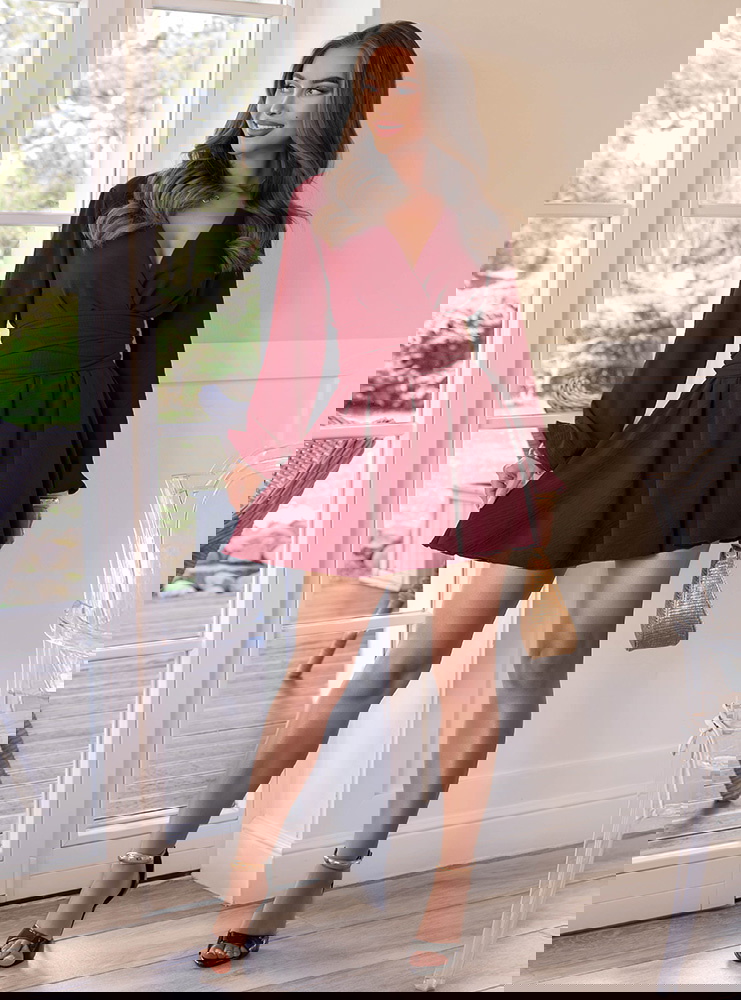 Bordowy kombinezon jak sukienka z...