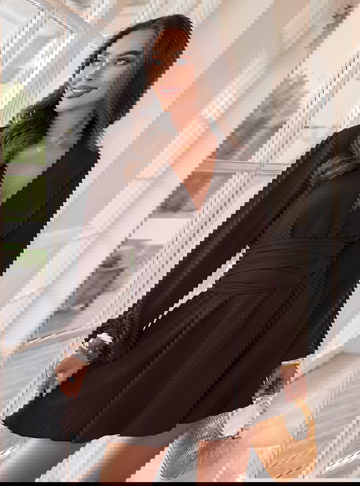 Czekoladowy kombinezon jak sukienka z...