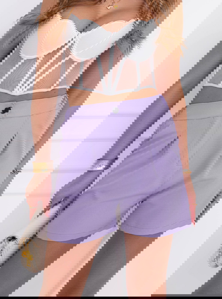 Liliowe szorty z wysokim stanem i...