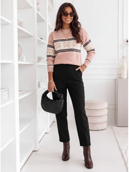 Pudrowy wzorzysty sweter... 2
