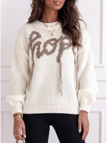Sweter z ozdobnym napisem... 2